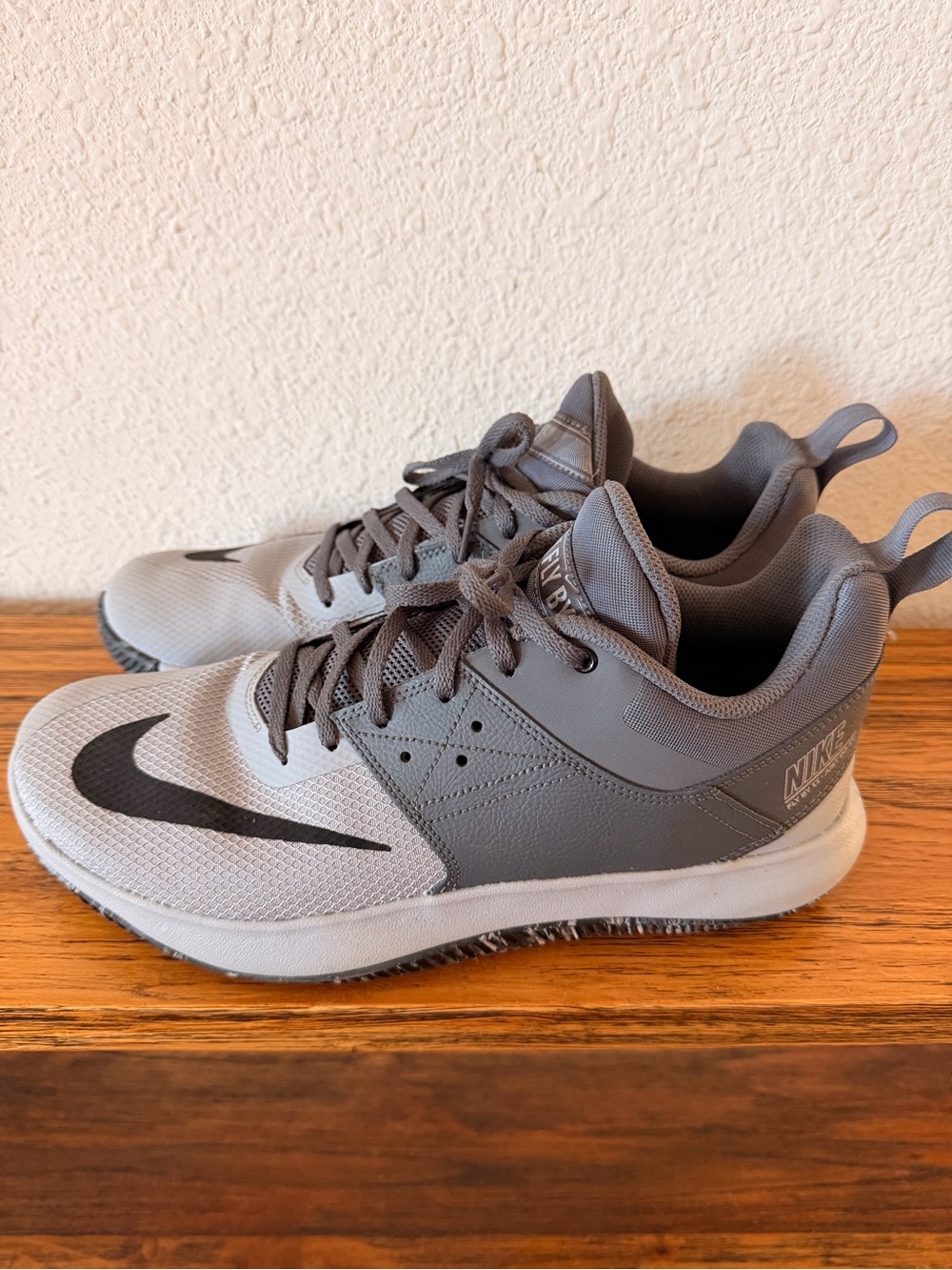 Nike Men's Fly By It Basketball Shoes